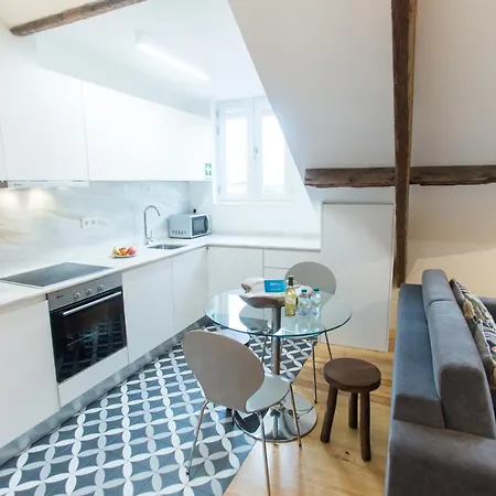 Loft Da Sé By Hosts Appartement Oporto