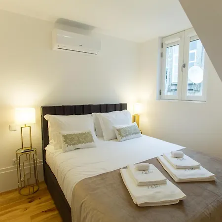Apartament Loft Da Se By Hosts Porto